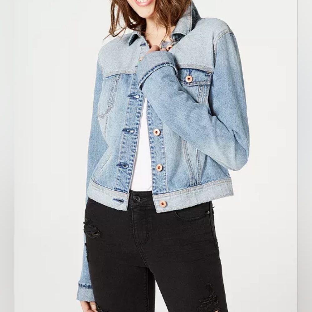 American Rag | Junior's| Cropped| Jean Jacket| Two-Toned | Denim | S| Small